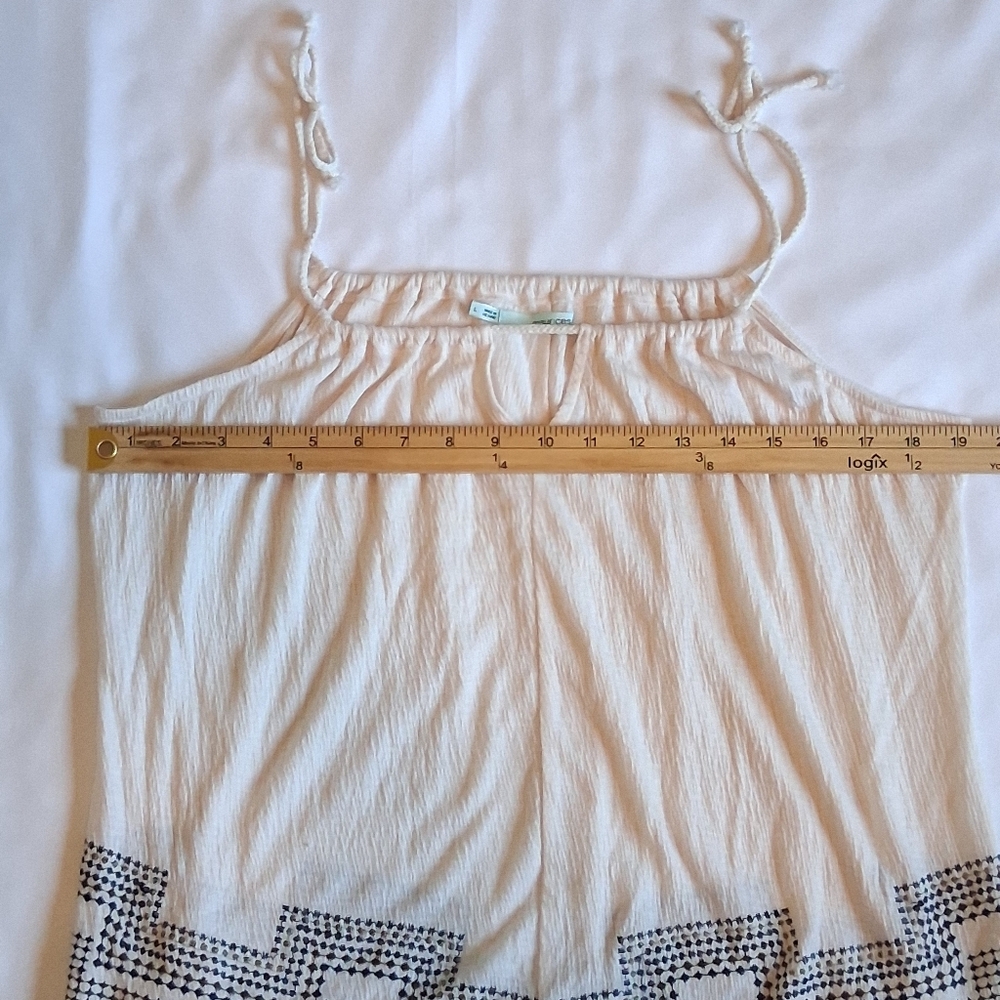 Maurices-Cream Camisole with Embroidered Accent And Fringe Hem. Size L - Picture 7 of 8